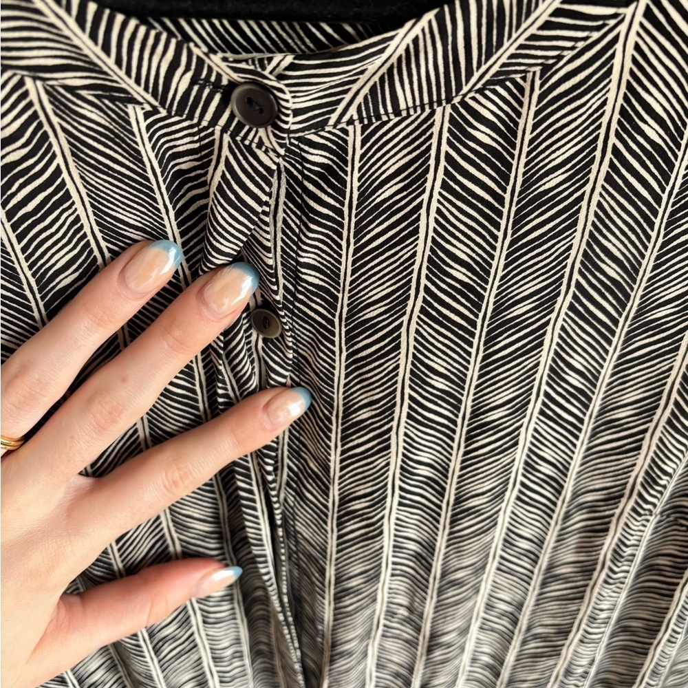 Pendleton Black and White Patterned Midi dress in… - image 5